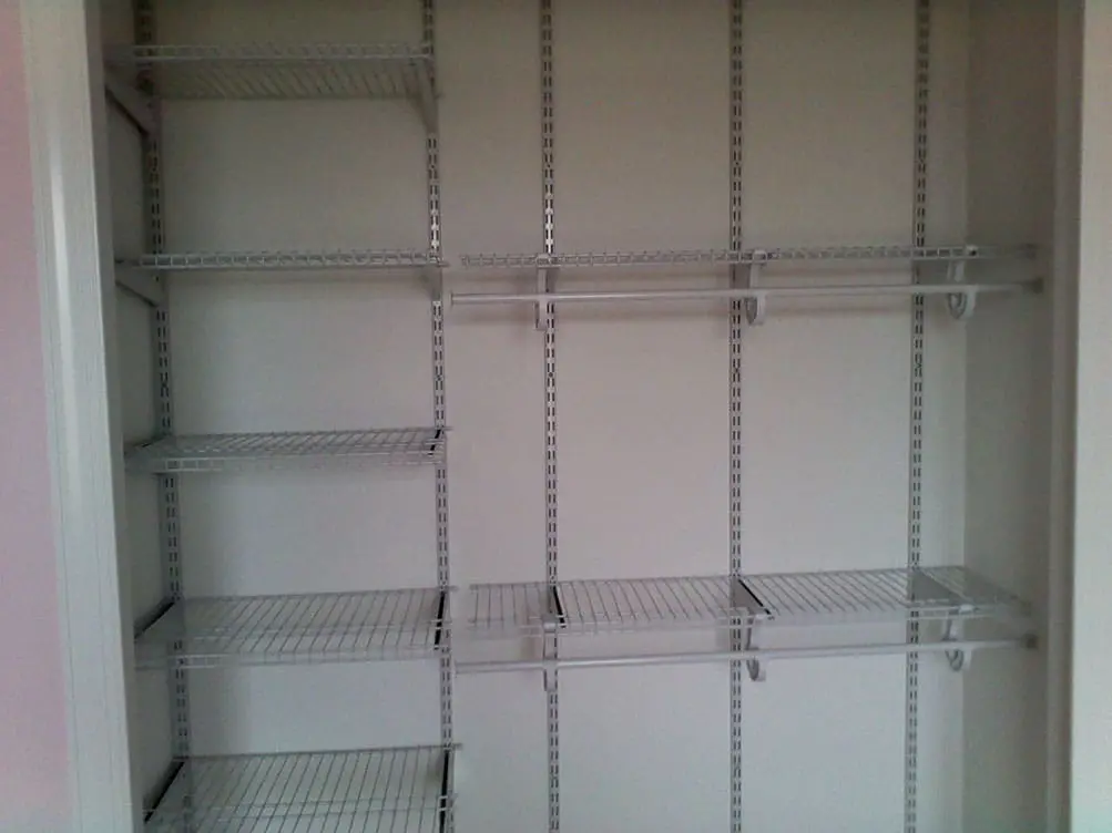 Need a Door and More closet design 19