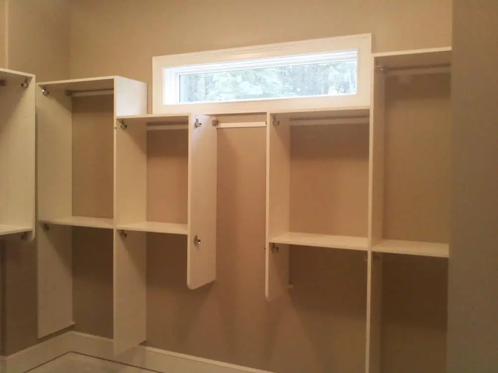 Need a Door and More closet design 17